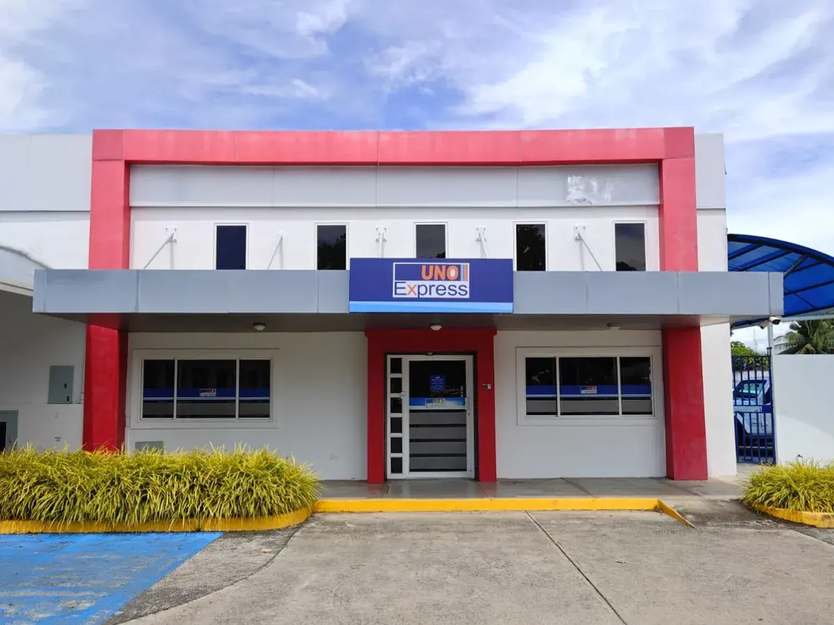 Fachada de la sucursal David Obaldía