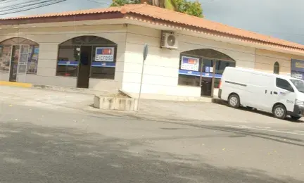 Fachada de la sucursal Las Tablas